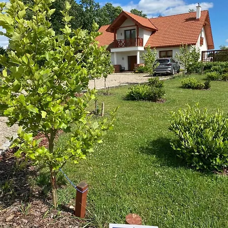 فيلة Nad Prywatnym Stawem Zachodniopomorskie